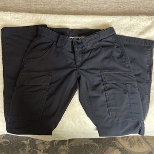 Under Armour Tactical Storm pants size 4 color black!